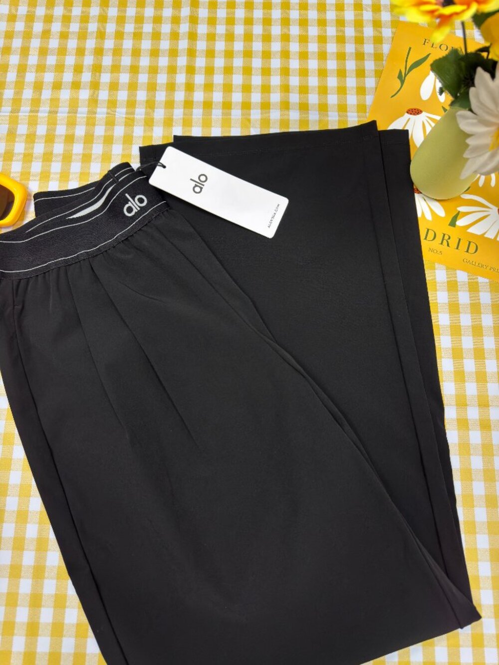 NWT💟ALO Yoga Black Straight Leg Pants,Casual Style Suit Up Trouser (Regular) 👖 - Picture 4 of 9